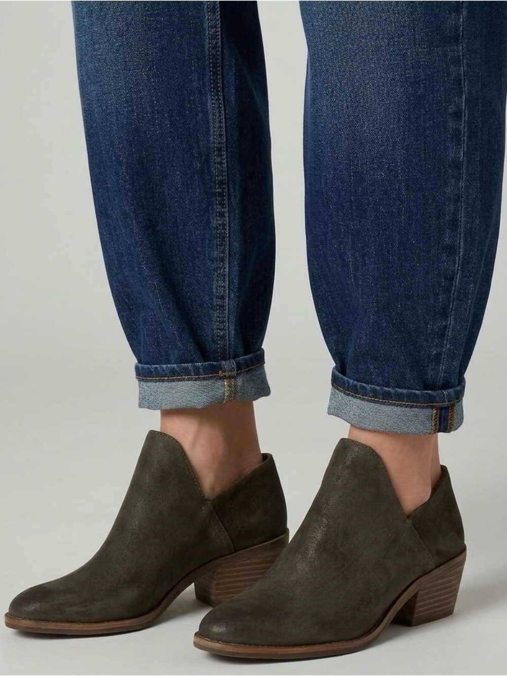 LMT: Lucky Brand Fausst Ankle Boot
